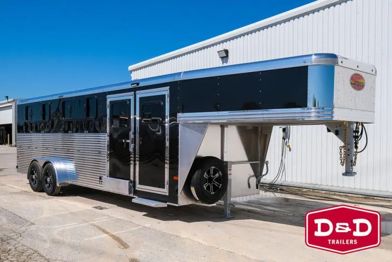 2027 Sundowner Trailers 10 Pen Showman GT Low Pro Trailer 