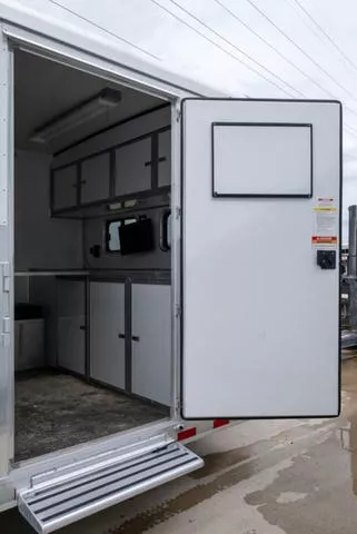 used Other Trailers Sundowner Trailers  for sale, in Seguin, TX Thumbnail 14