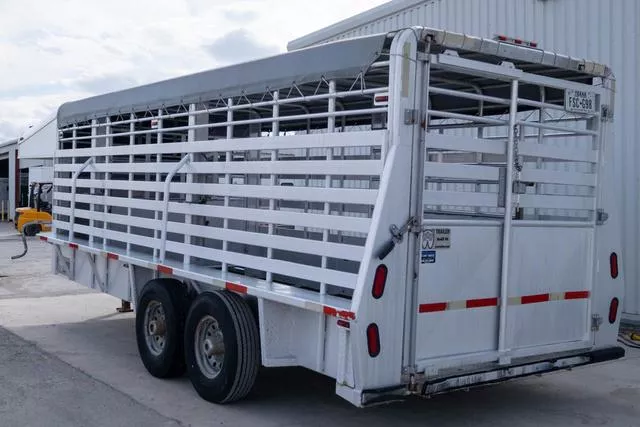 used Stock / Stock Combo Trailers W-W Trailer  for sale, in Seguin, TX Thumbnail 3