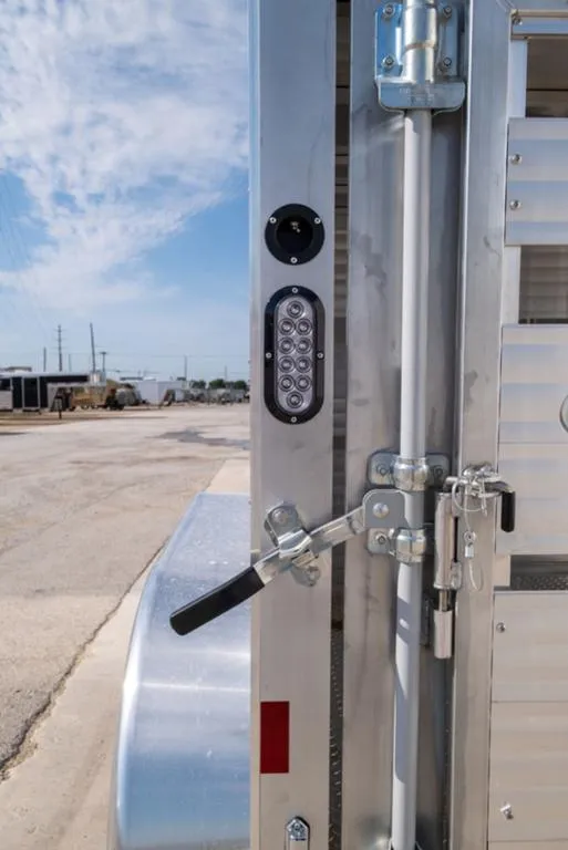 new Stock / Stock Combo Trailers Sundowner Trailers  for sale, in Seguin, TX Thumbnail 11