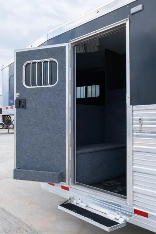 used Horse Trailers Bloomer  for sale, in Seguin, TX Thumbnail 12