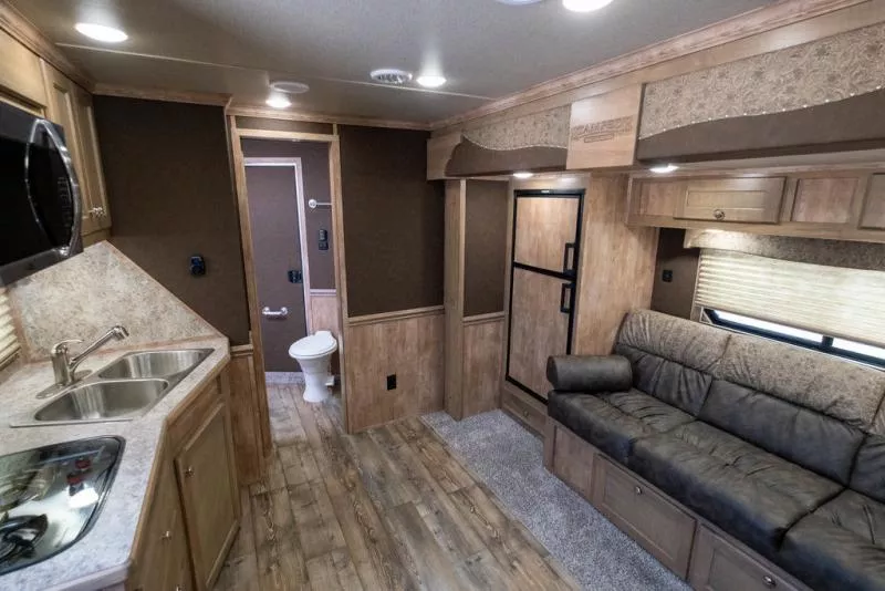 new Horse Trailers Merhow Trailers  for sale, in Seguin, TX Thumbnail 39