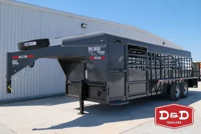 2026 Big Bend Trailers 24 Ft Slant Deluxe Tack Stock Trailer