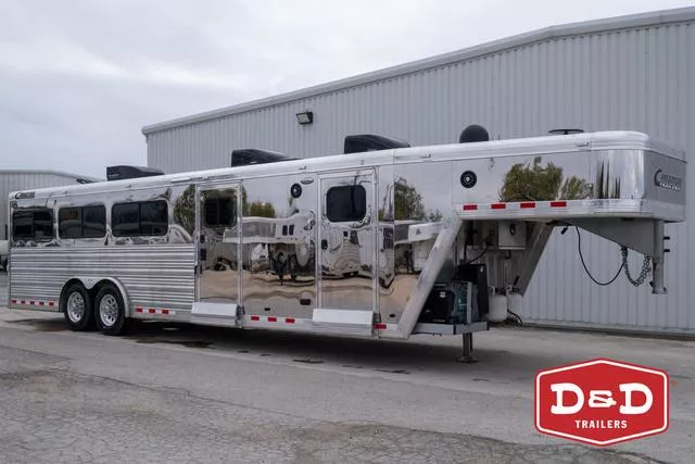 2016 Cimarron Trailers Pen Trailer with Weekender 