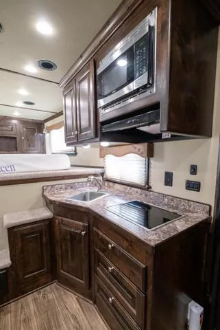 used Horse Trailers Elite Trailers  for sale, in Seguin, TX Thumbnail 35