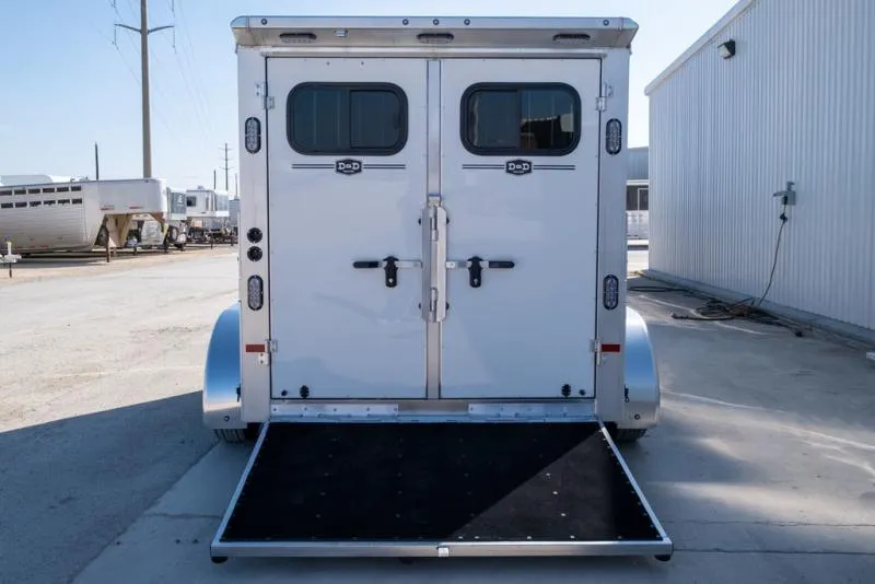 new Horse Trailers Sundowner Trailers  for sale, in Seguin, TX Thumbnail 10