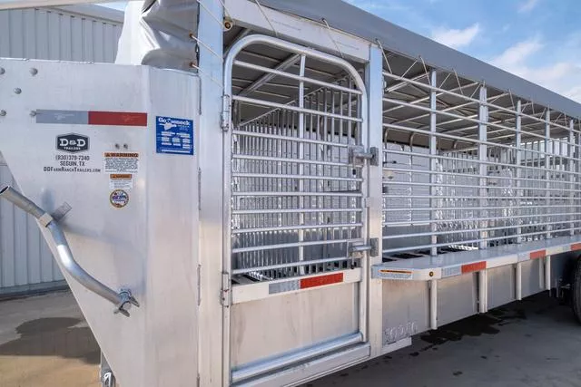 new Stock / Stock Combo Trailers Gooseneck  for sale, in Seguin, TX Thumbnail 6