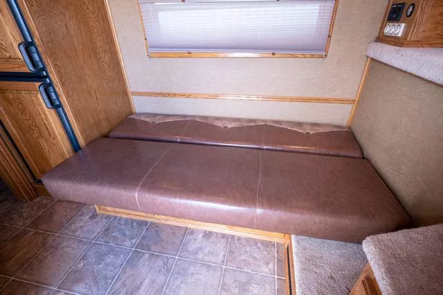 used Horse Trailers Bloomer  for sale, in Seguin, TX Thumbnail 36