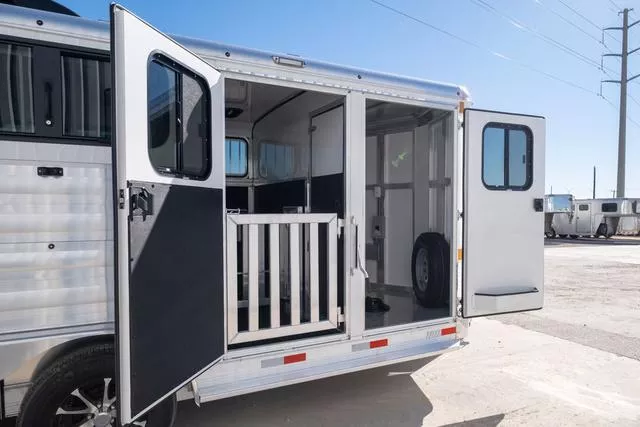 new Horse Trailers Bar-M Trailers  for sale, in Seguin, TX Thumbnail 7