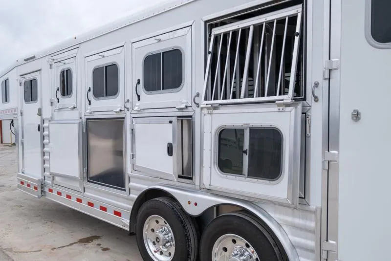 used Horse Trailers Elite Trailers  for sale, in Seguin, TX Thumbnail 22