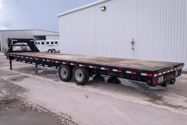 used Equipment / Flatbed Trailers PJ Trailers  for sale, in Seguin, TX Thumbnail 3