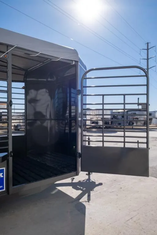 new Stock / Stock Combo Trailers Gooseneck  for sale, in Seguin, TX Thumbnail 6