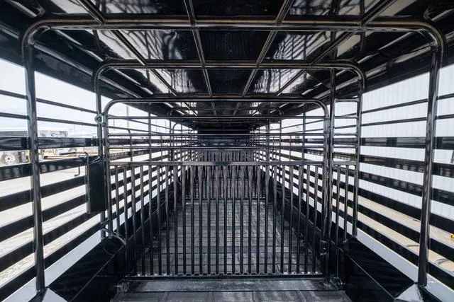 used Stock / Stock Combo Trailers Delco Trailers  for sale, in Seguin, TX Thumbnail 7