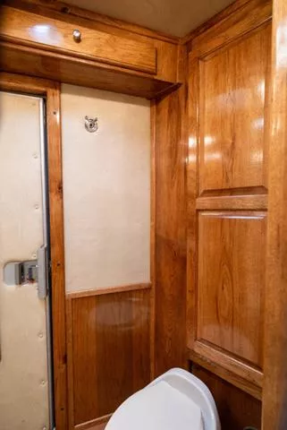 used Horse Trailers Platinum Coach  for sale, in Seguin, TX Thumbnail 30