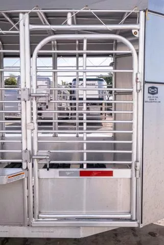 new Stock / Stock Combo Trailers Gooseneck  for sale, in Seguin, TX Thumbnail 7