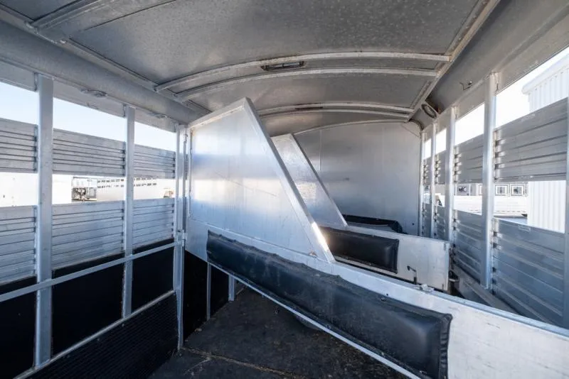 used Horse Trailers 4-Star Trailers  for sale, in Seguin, TX Thumbnail 11