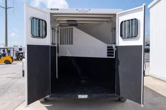 used Horse Trailers Trails West  for sale, in Seguin, TX Thumbnail 11