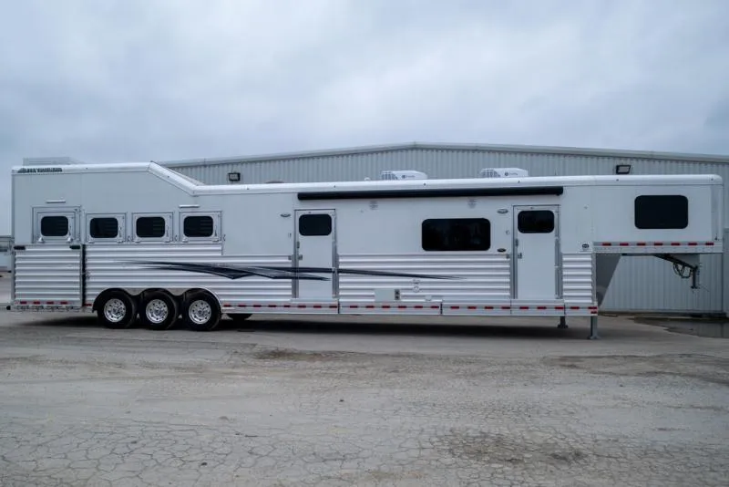 new Horse Trailers Elite Trailers  for sale, in Seguin, TX Thumbnail 2