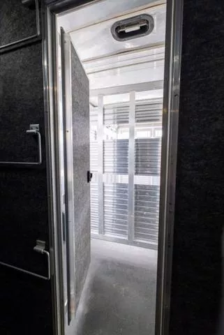 used Horse Trailers Lakota  for sale, in Seguin, TX Thumbnail 25