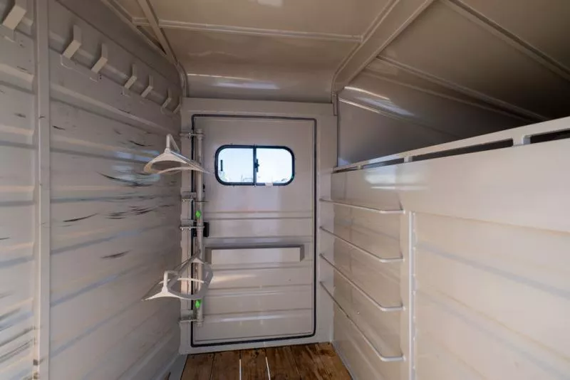 used Stock / Stock Combo Trailers Swift Built Trailers  for sale, in Seguin, TX Thumbnail 8