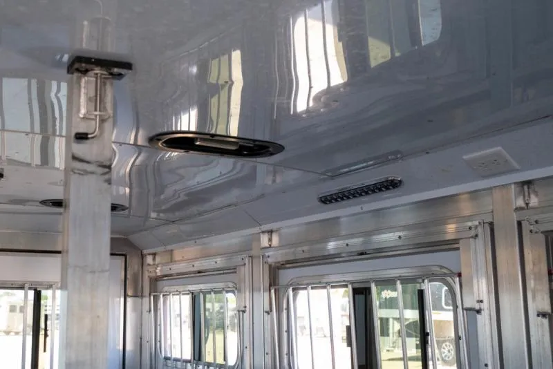 used Horse Trailers Sooner  for sale, in Seguin, TX Thumbnail 13