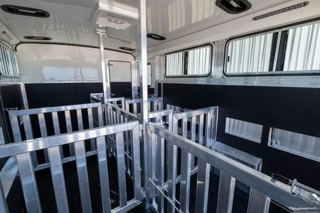 new Horse Trailers Bar-M Trailers  for sale, in Seguin, TX Thumbnail 17