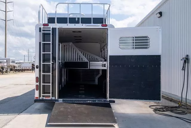 new Horse Trailers Elite Trailers  for sale, in Seguin, TX Thumbnail 22