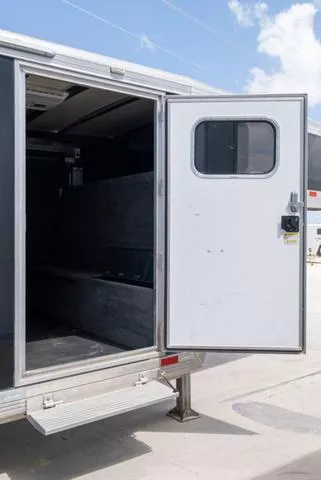 used Horse Trailers Cimarron Trailers  for sale, in Seguin, TX Thumbnail 7