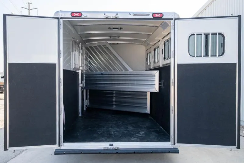 new Horse Trailers Cimarron Trailers  for sale, in Seguin, TX Thumbnail 9