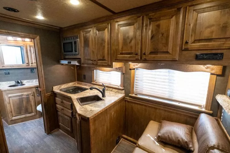 used Horse Trailers Elite Trailers  for sale, in Seguin, TX Thumbnail 15