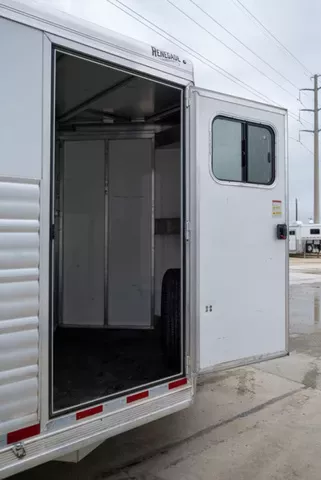 used Horse Trailers CM Trailers  for sale, in Seguin, TX Thumbnail 7