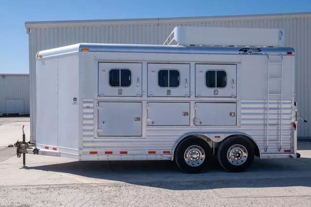 used Horse Trailers 4-Star Trailers  for sale, in Seguin, TX Thumbnail 2