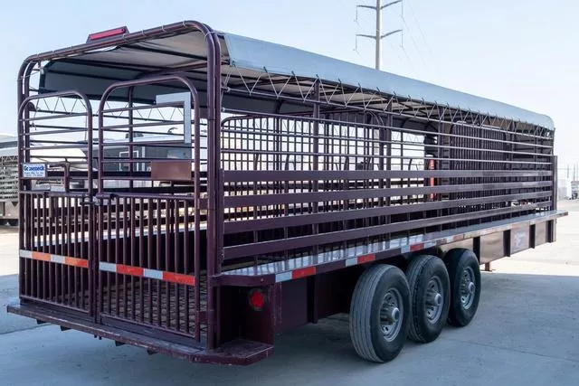 used Stock / Stock Combo Trailers Gooseneck  for sale, in Seguin, TX Thumbnail 4