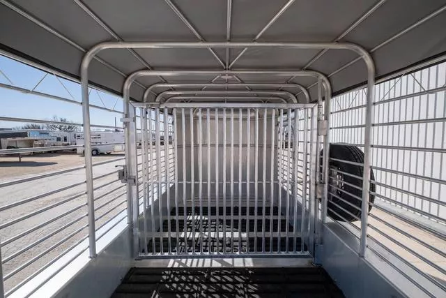 new Stock / Stock Combo Trailers Gooseneck  for sale, in Seguin, TX Thumbnail 13