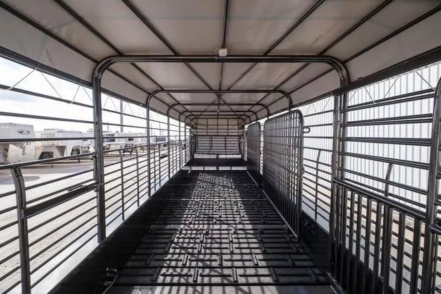 new Stock / Stock Combo Trailers Gooseneck  for sale, in Seguin, TX Thumbnail 17