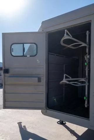 used Stock / Stock Combo Trailers Swift Built Trailers  for sale, in Seguin, TX Thumbnail 10