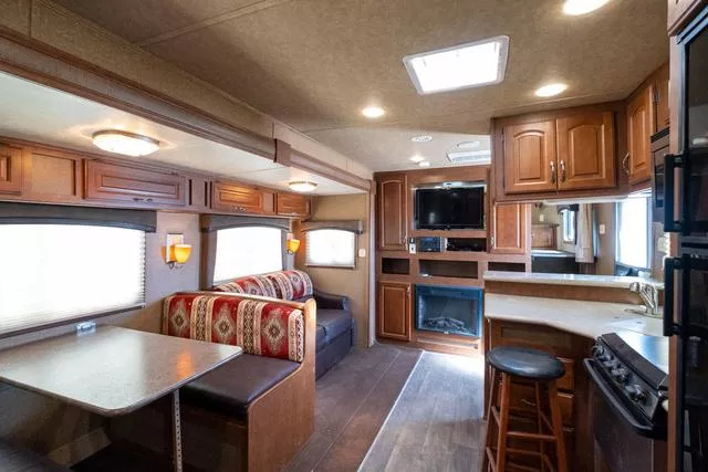 used Horse Trailers Bison Trailers  for sale, in Seguin, TX Thumbnail 19