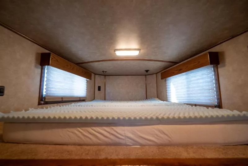 used Horse Trailers Platinum Coach  for sale, in Seguin, TX Thumbnail 12