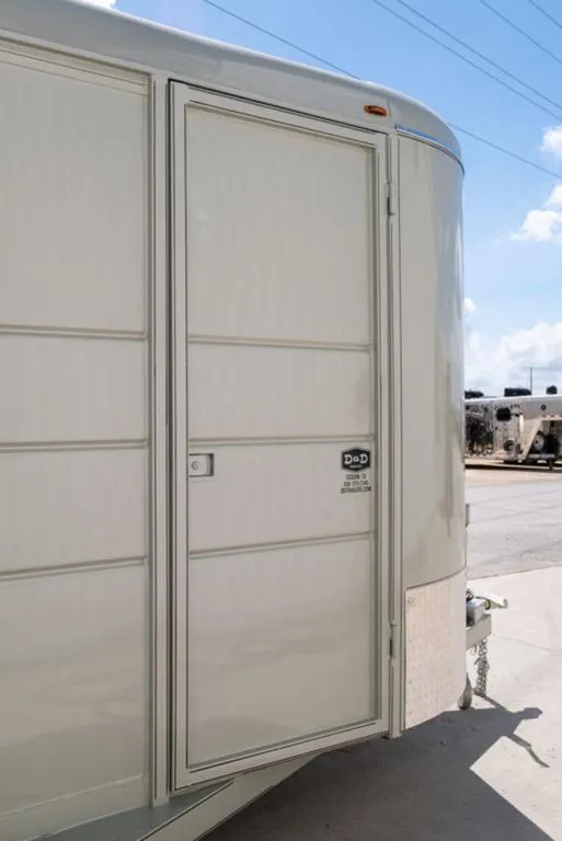 new Horse Trailers Calico Trailers  for sale, in Seguin, TX Thumbnail 9