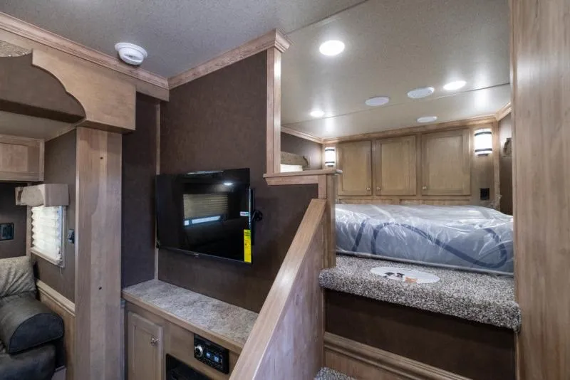 new Horse Trailers Merhow Trailers  for sale, in Seguin, TX Thumbnail 28