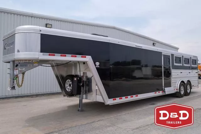 2026 Cimarron Trailers 8 Pen Showstar LX Low Pro Trailer 