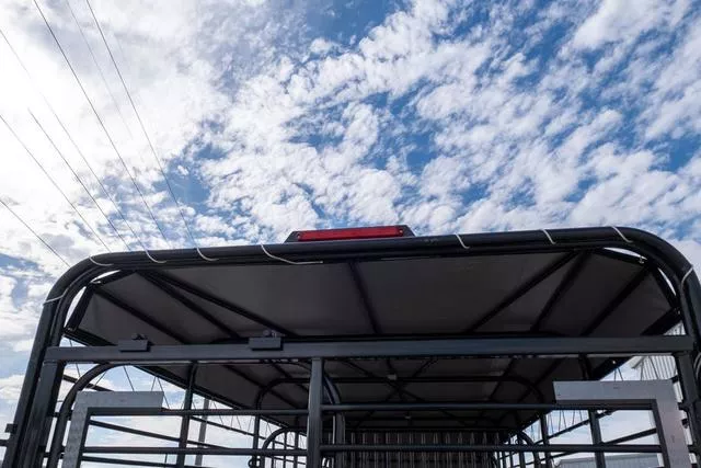 new Stock / Stock Combo Trailers Gooseneck  for sale, in Seguin, TX Thumbnail 17