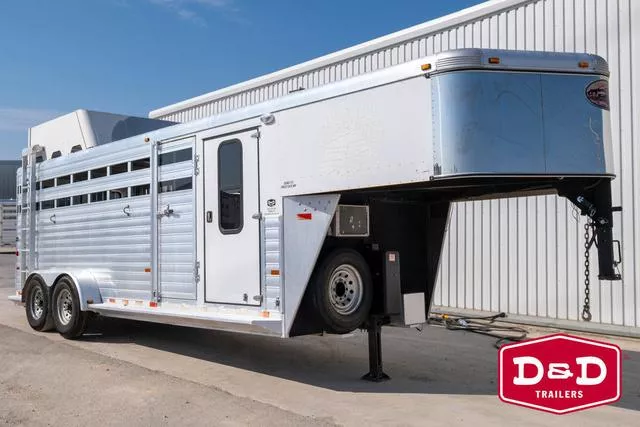 2009 Sundowner Trailers 3 Horse Trailer 