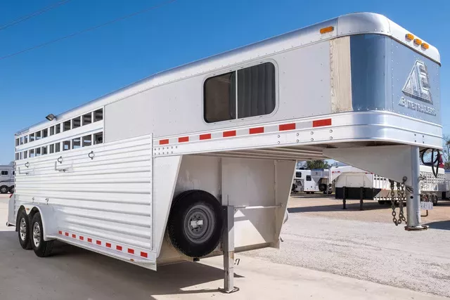 used Stock / Stock Combo Trailers Elite Trailers  for sale, in Seguin, TX Thumbnail 5