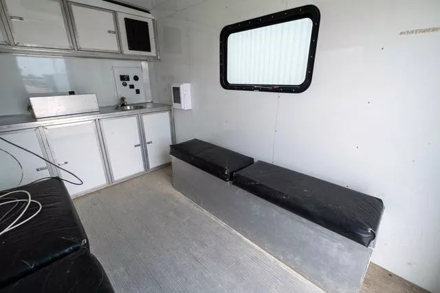 used Office / Fiber Optic Trailers Sundowner Trailers  for sale, in Seguin, TX Thumbnail 11