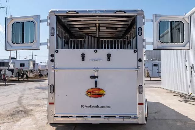 new Horse Trailers Sundowner Trailers  for sale, in Seguin, TX Thumbnail 18