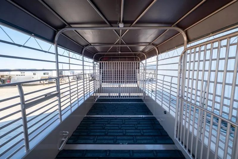 new Stock / Stock Combo Trailers Gooseneck  for sale, in Seguin, TX Thumbnail 14