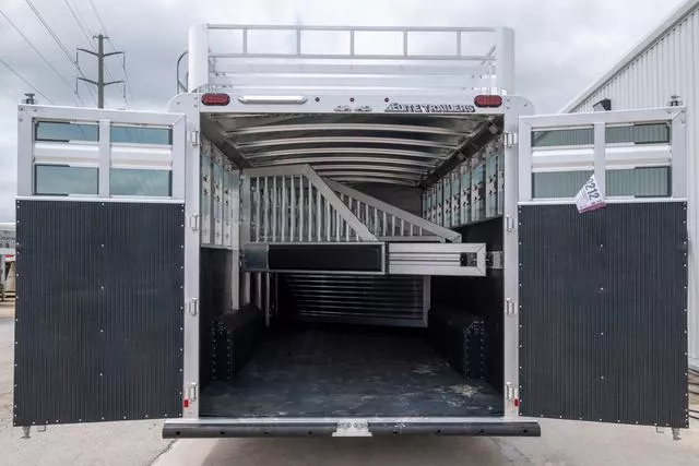 new Horse Trailers Elite Trailers  for sale, in Seguin, TX Thumbnail 19