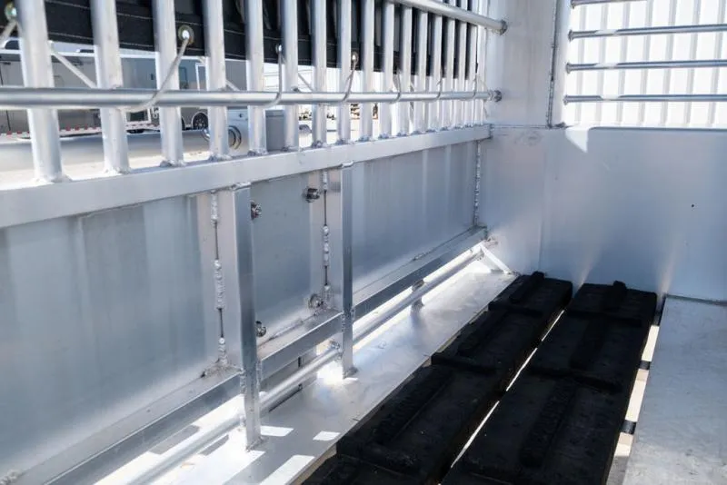 new Stock / Stock Combo Trailers Gooseneck  for sale, in Seguin, TX Thumbnail 8