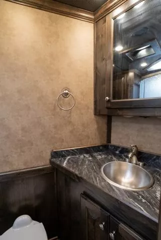 used Horse Trailers Cimarron Trailers  for sale, in Seguin, TX Thumbnail 18